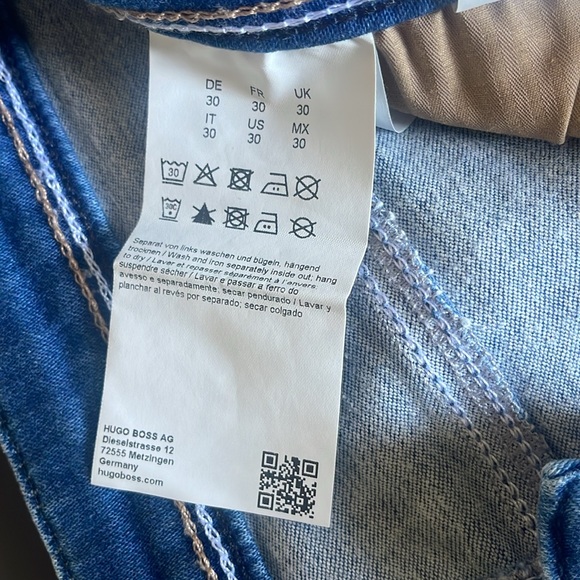 HUGO BOSS Raw Hem Ankle Crop Slim Leg Jeans In Bright Blue Women's size 30 - Picture 4 of 8